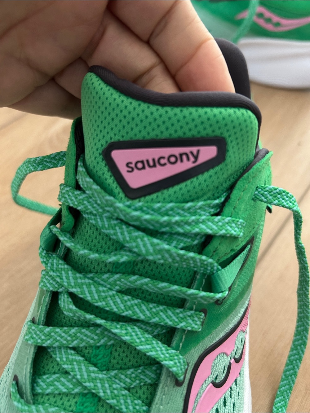 NWOT - SAUCONY Women’s Ride Running Shoes - Picture 2 of 10